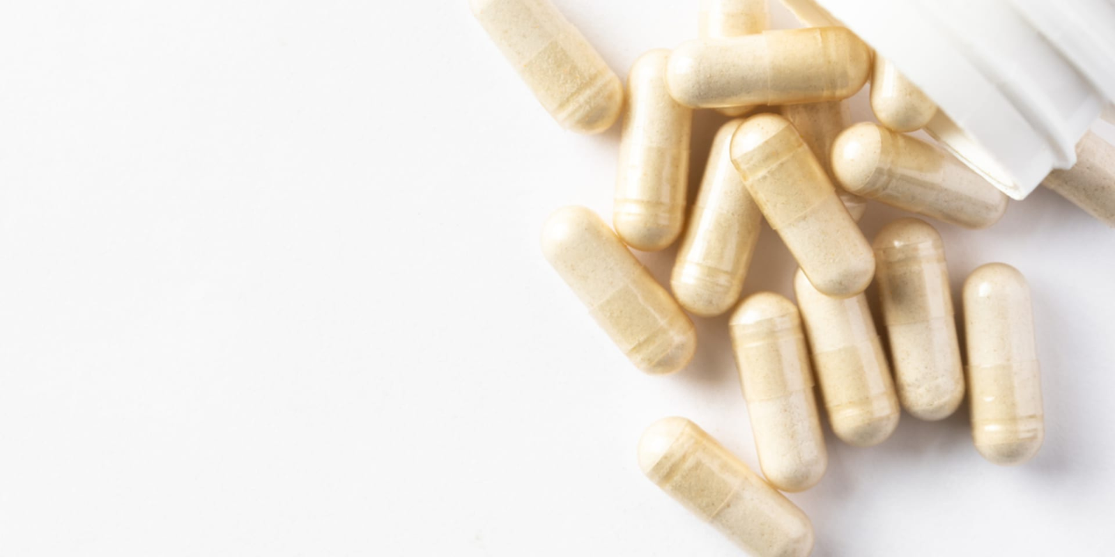 Why the Capsule You Choose Matters: Veggie Capsules (Hypromellose) & Acemannan